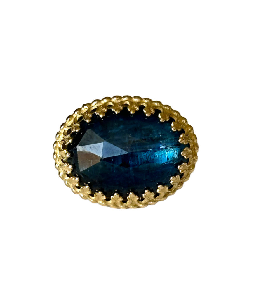 Teal Kyanite 18K Gold Cocktail Ring